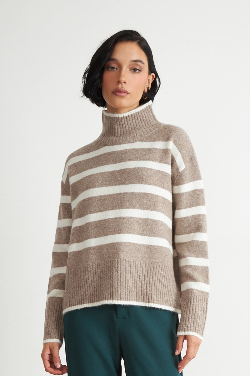 SWEATER CUELLO ALTO RAYAS HORIZONTALES KHAKI NICOPOLY - 1