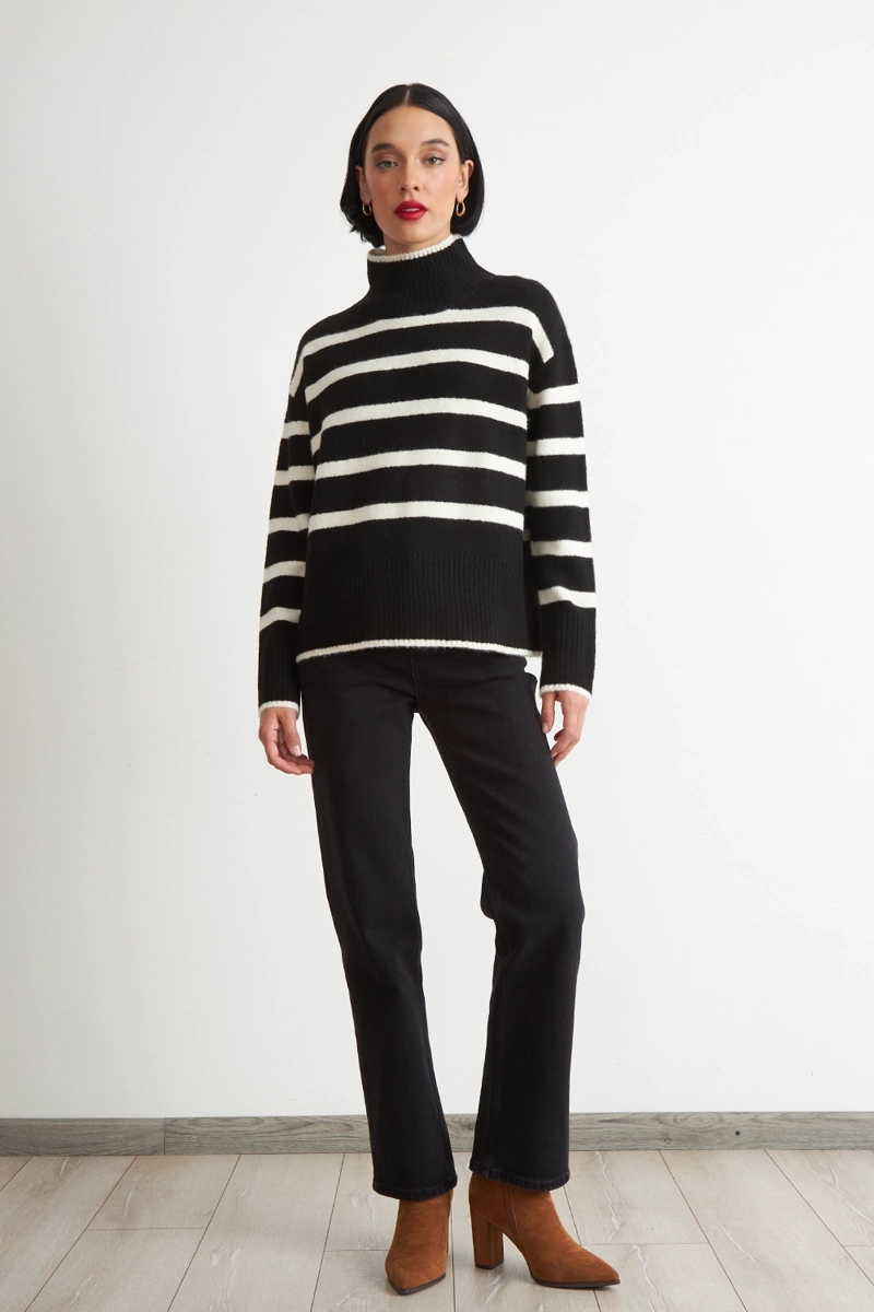 SWEATER CUELLO ALTO RAYAS HORIZONTALES NEGRO NICOPOLY - 2