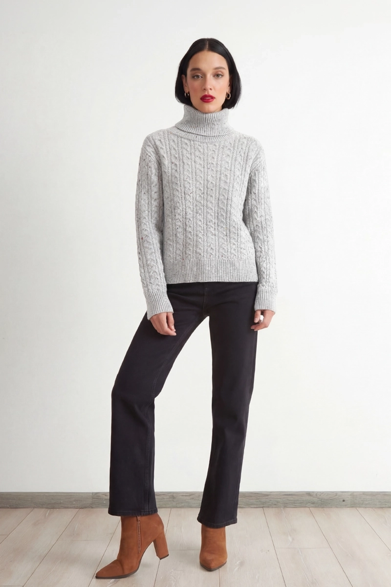 SWEATER TRENZADO CUELLO ALTO GRIS NICOPOLY - 2