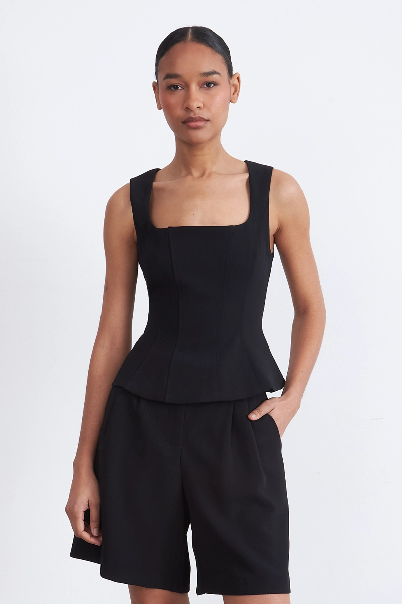 POLERA ENTALLADA ESCOTE CUADRADO NEGRO MUJER NICOPOLY - 1