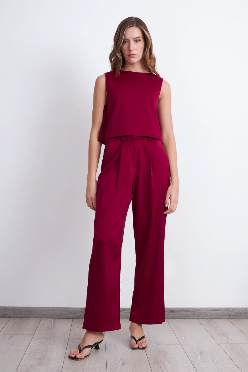 TOP CORTO TIPO SATIN BURDEO MUJER NICOPOLY - 2