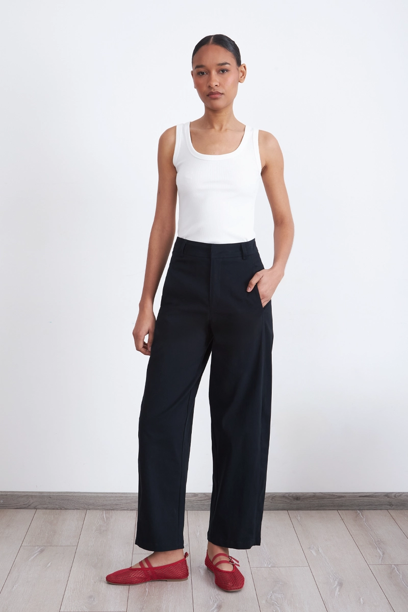 PANTALON CORTE BARREL AZUL MARINO MUJER NICOPOLY - 2