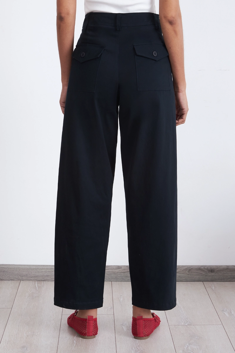 PANTALON CORTE BARREL AZUL MARINO MUJER NICOPOLY - 4
