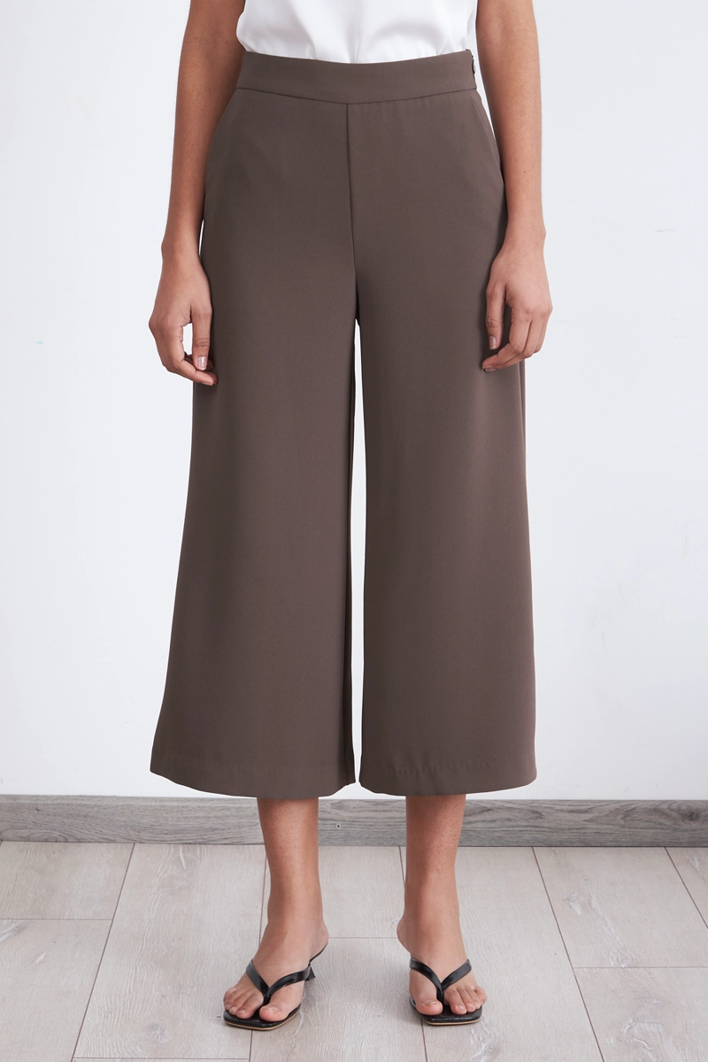 PANTALON WIDE LEG CROP CAFE MUJER NICOPOLY - 1