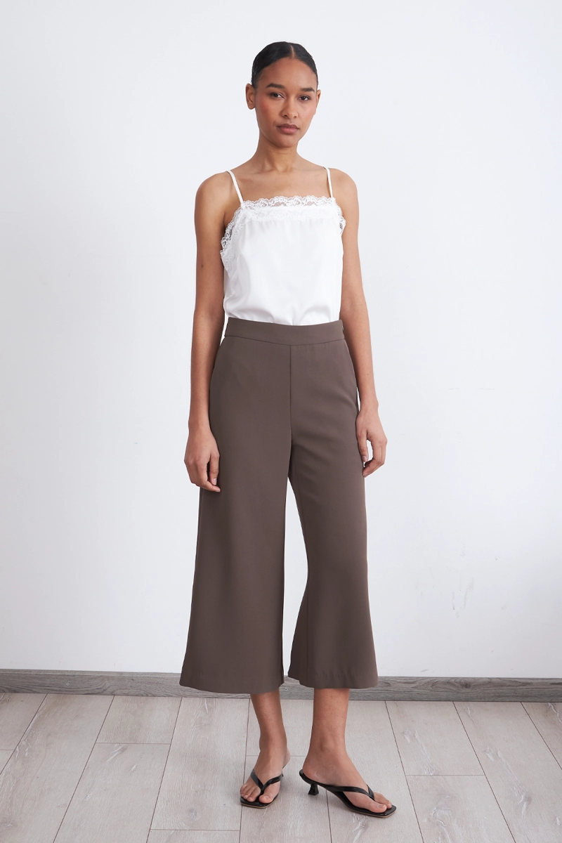 PANTALON WIDE LEG CROP CAFE MUJER NICOPOLY - 2