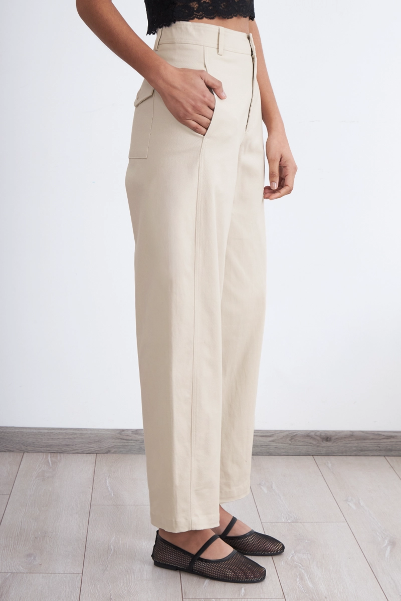 PANTALON CORTE BARREL BEIGE MUJER NICOPOLY - 3