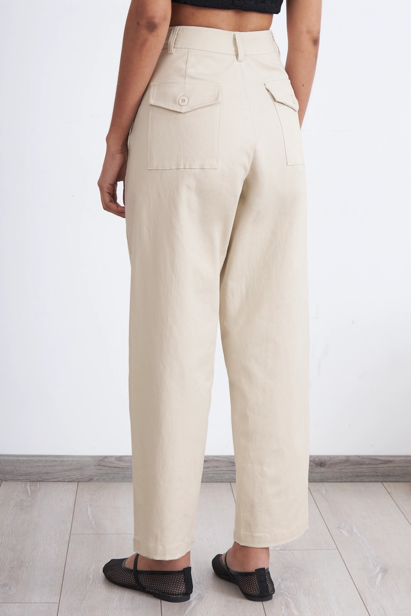 PANTALON CORTE BARREL BEIGE MUJER NICOPOLY - 4
