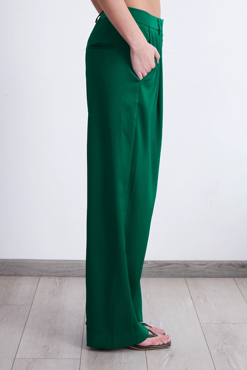 PANTALON SATINADO VERDE MUJER NICOPOLY - 3