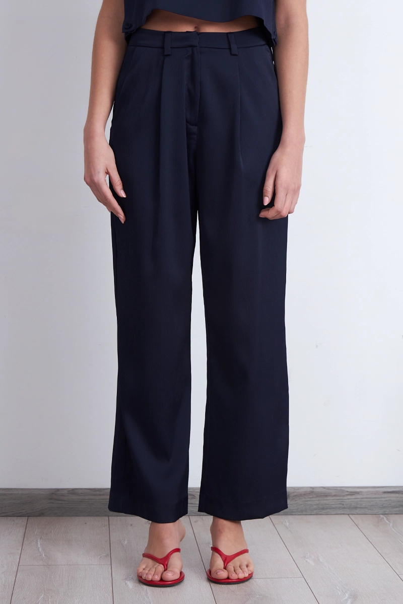 PANTALON SATINADO AZUL MARINO MUJER NICOPOLY - 6