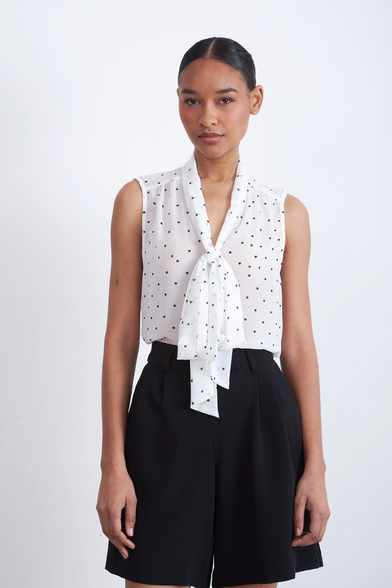 BLUSA PUNTOS CORBATIN BLANCO MUJER NICOPOLY - 2