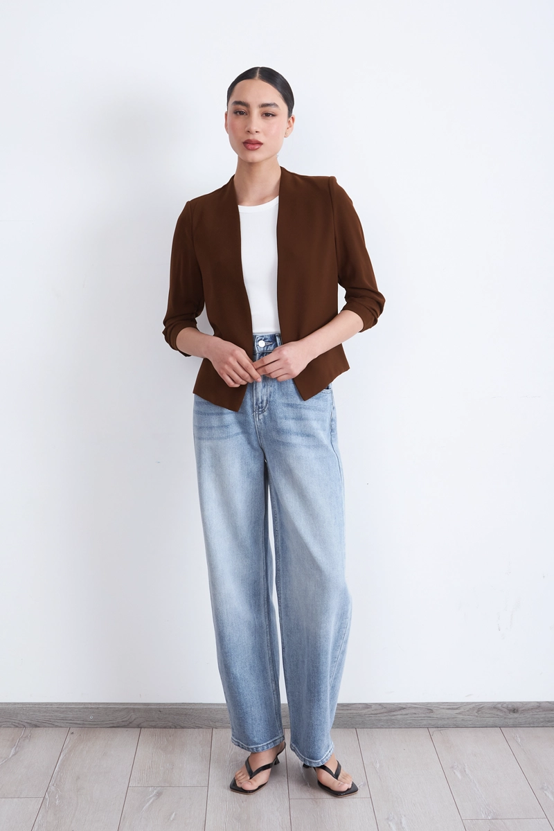 BLAZER CUELLO SIN SOLAPA CAFE MUJER NICOPOLY - 2
