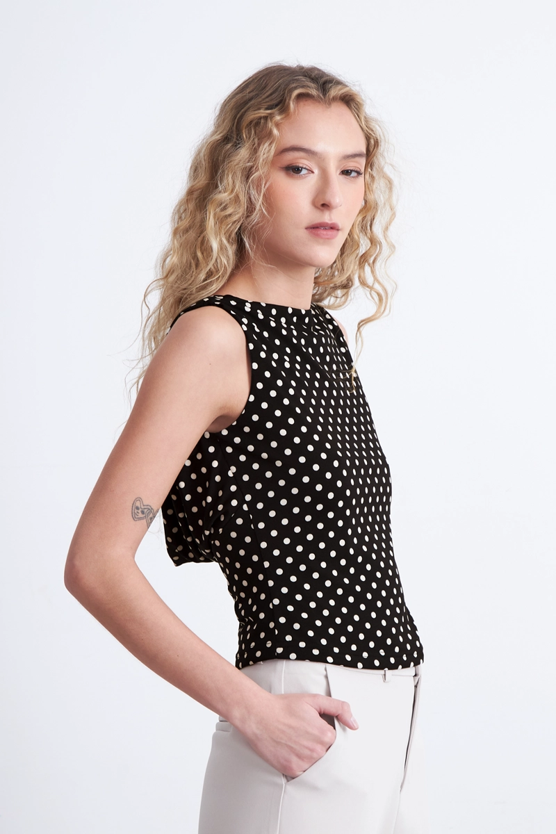 TOP CUELLO BOTE ESPALDA DRAPEADA BLANCO NICOPOLY - 3