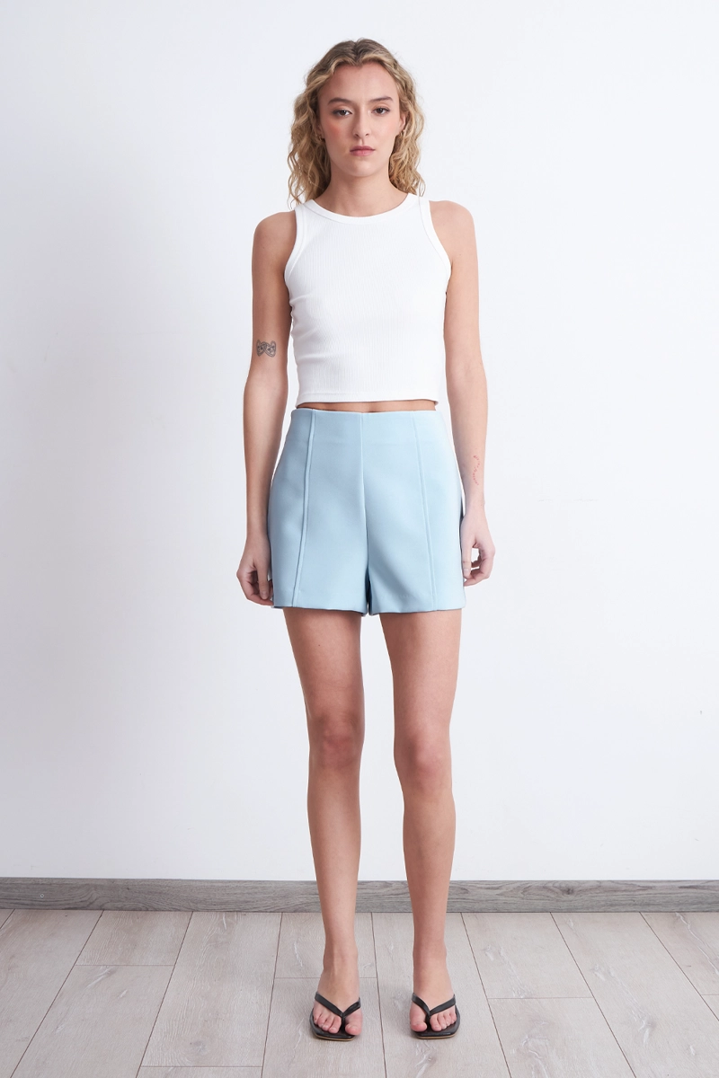 SHORT BASICO TIRO ALTO CELESTE MUJER NICOPOLY - 2