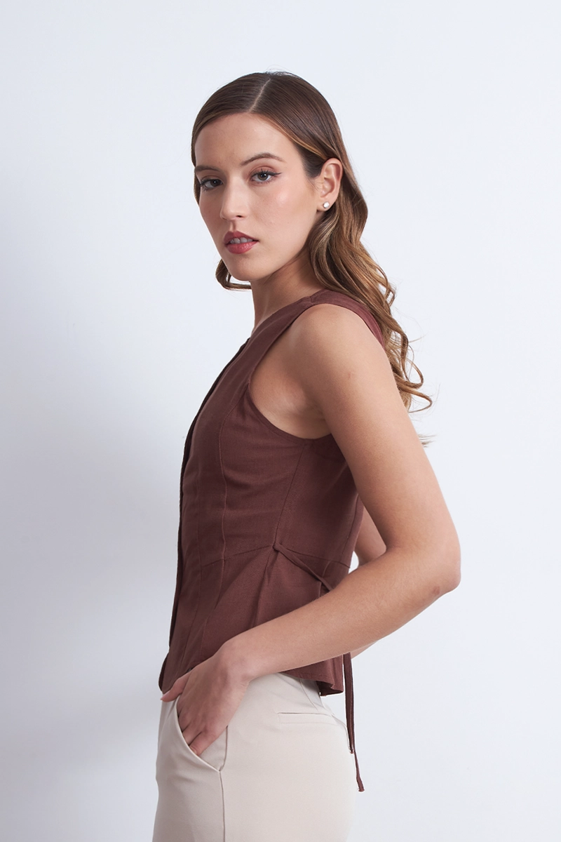 GILET CUELLO REDONDO TIPO LINO CAFE MUJER NICOPOLY - 3