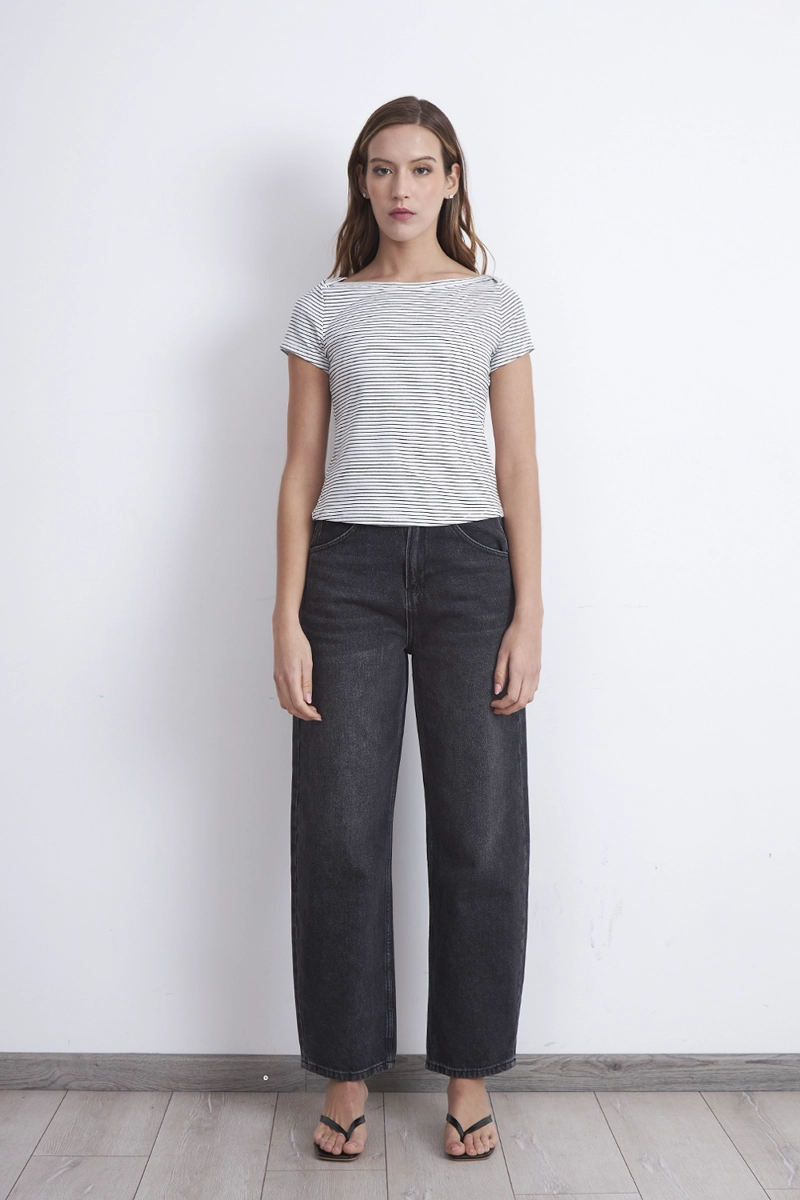 POLERA RAYAS HORIZONTALES CUELLO BOTE BLANCO MUJER NICOPOLY - 2