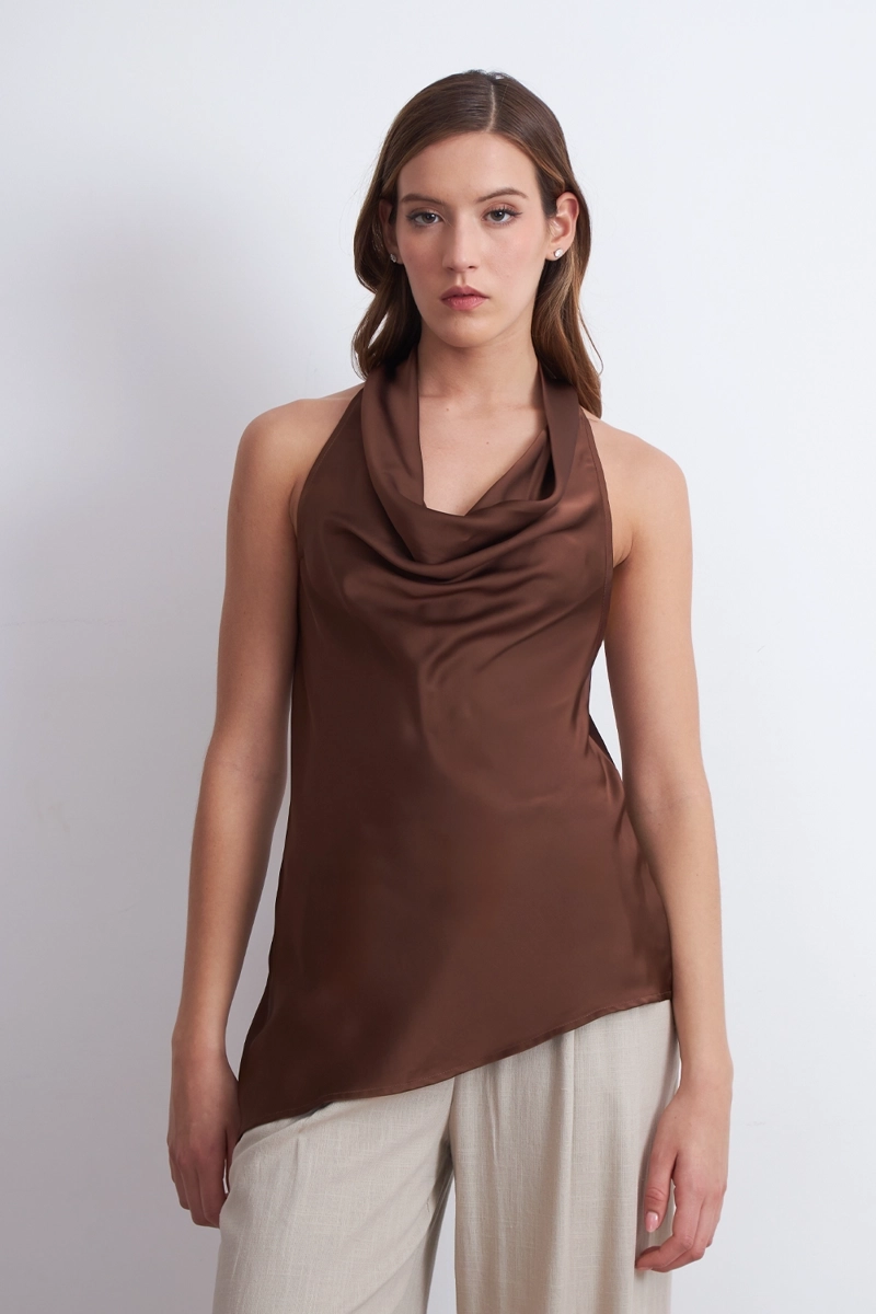 BLUSA DRAPEADA TIPO SATIN CON CORBATIN CAFE NICOPOLY - 6