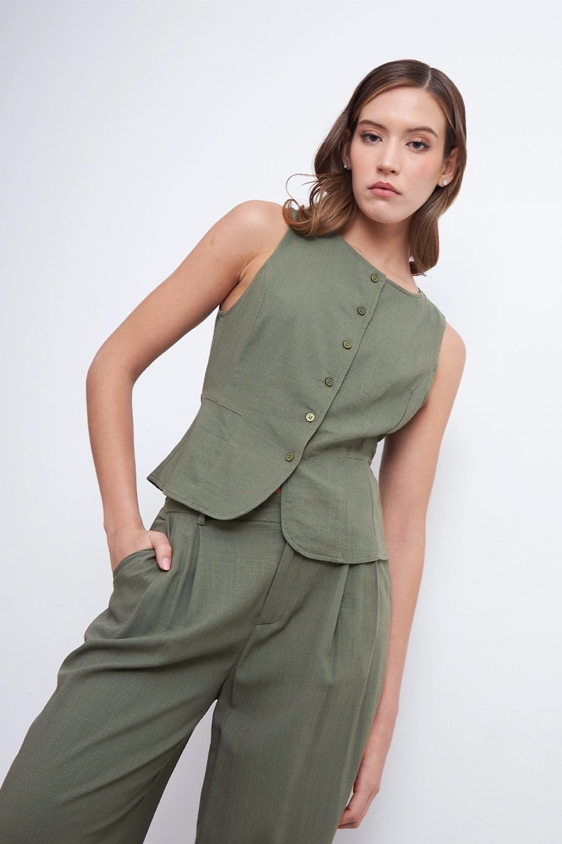 GILET CUELLO REDONDO TIPO LINO OLIVA MUJER NICOPOLY - 1