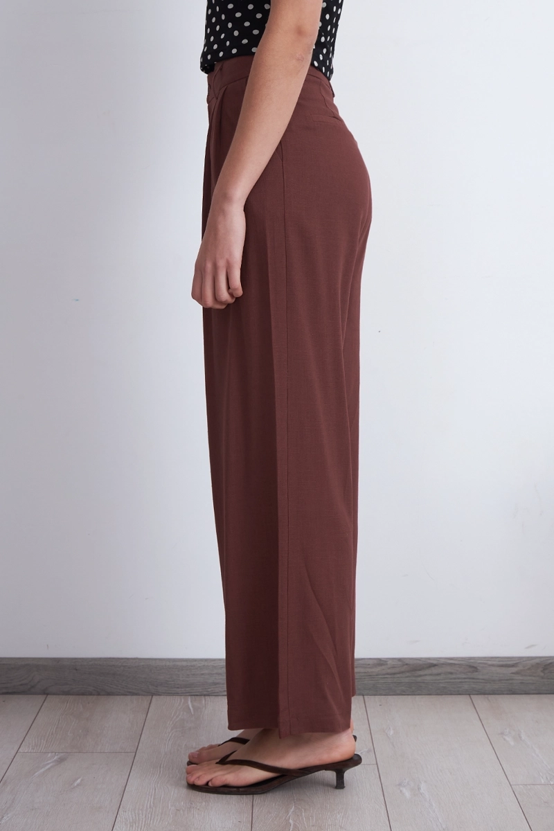 PANTALON TEXTURA LINO CAFE MUJER NICOPOLY - 3