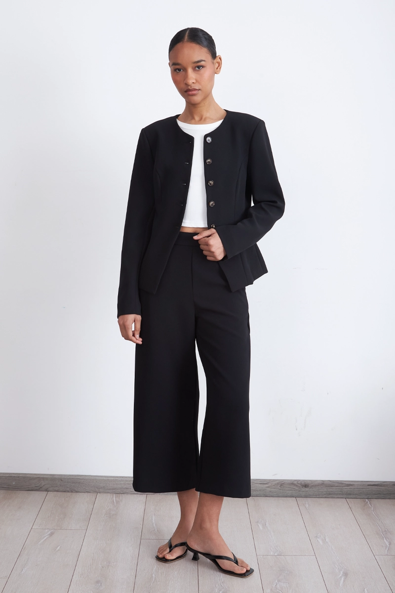BLAZER PEPLUM BOTONES NEGRO MUJER NICOPOLY - 2