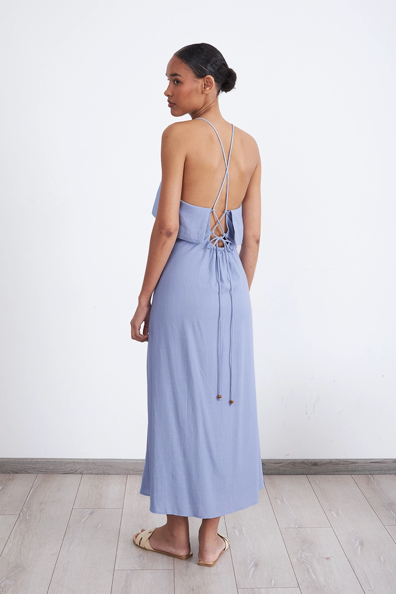 VESTIDO MIDI CON VOLANTE CELESTE MUJER NICOPOLY - 4