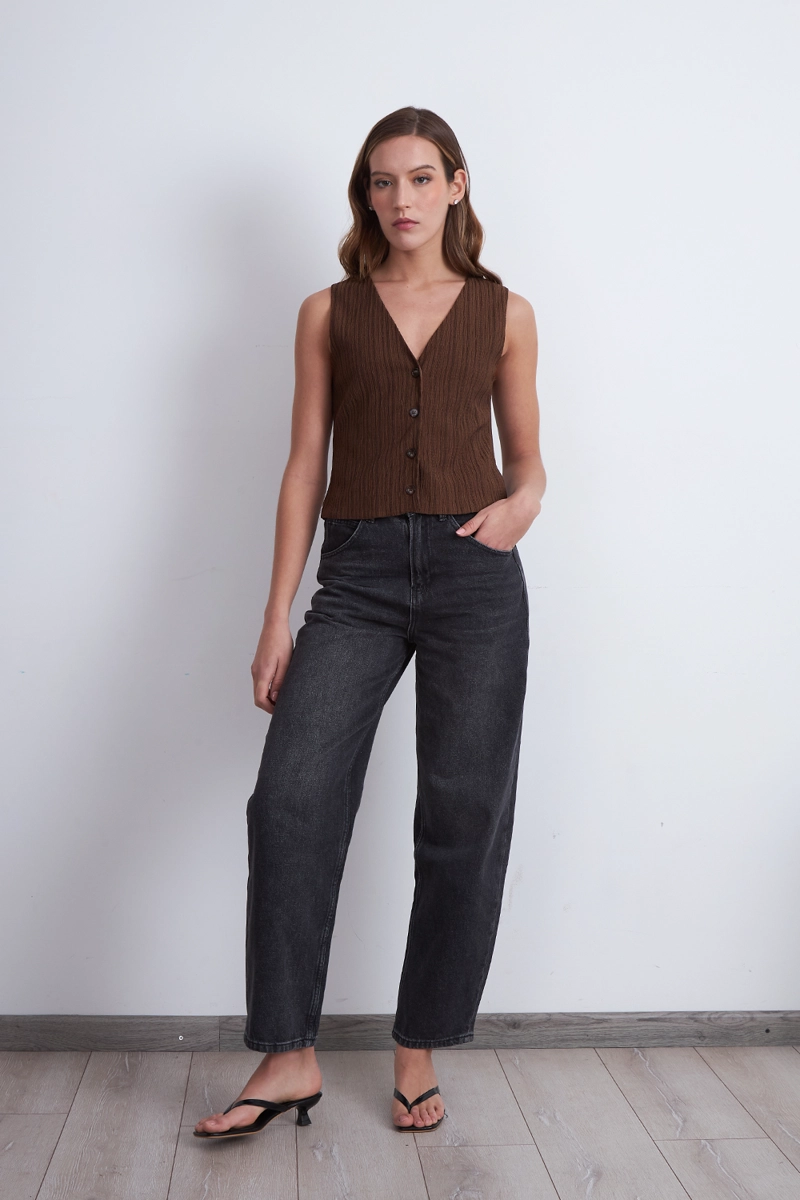 GILET LINEAS VERTICALES TIPO CREPE CAFE MUJER NICOPOLY - 2
