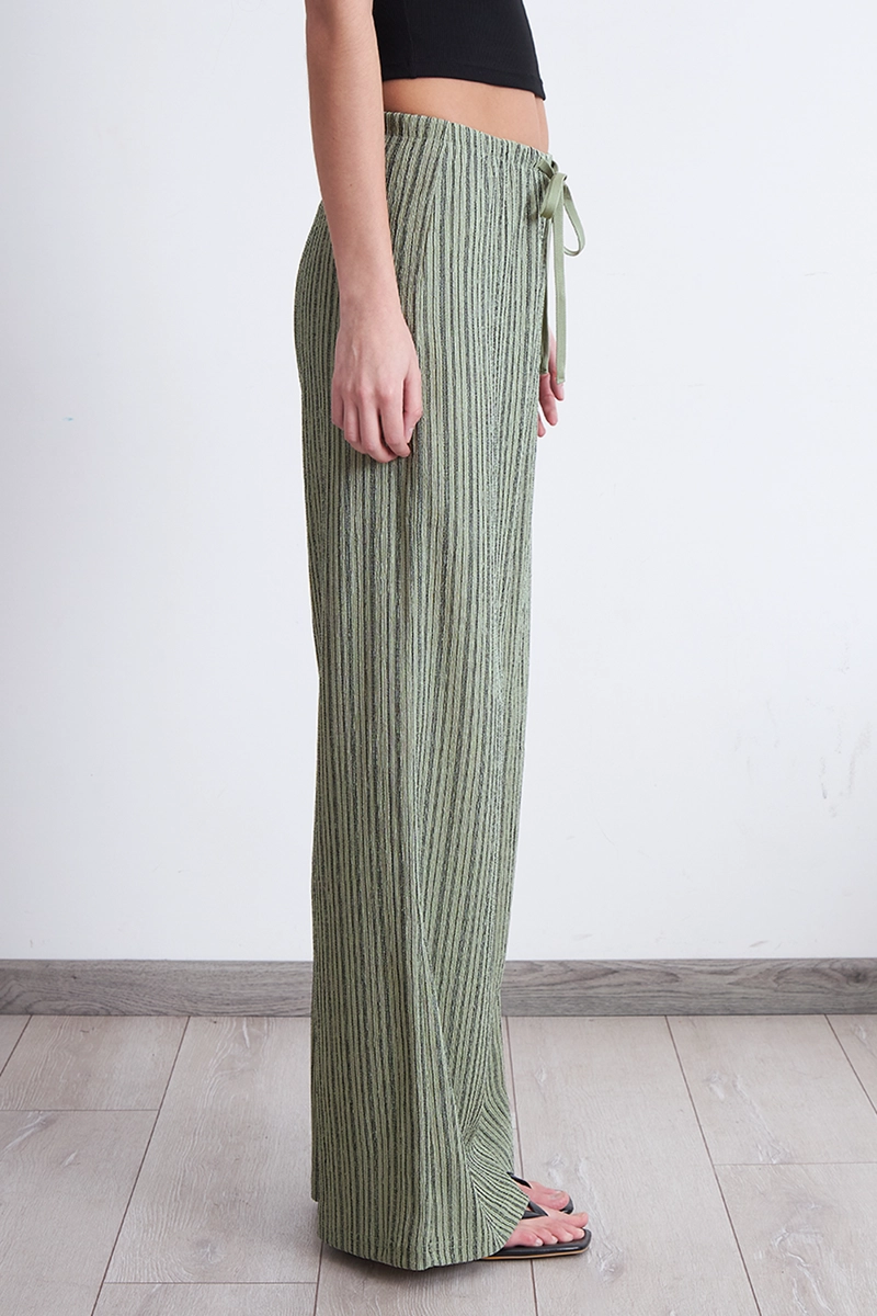 PANTALON TIPO CREPE RAYAS OLIVA MUJER NICOPOLY - 3