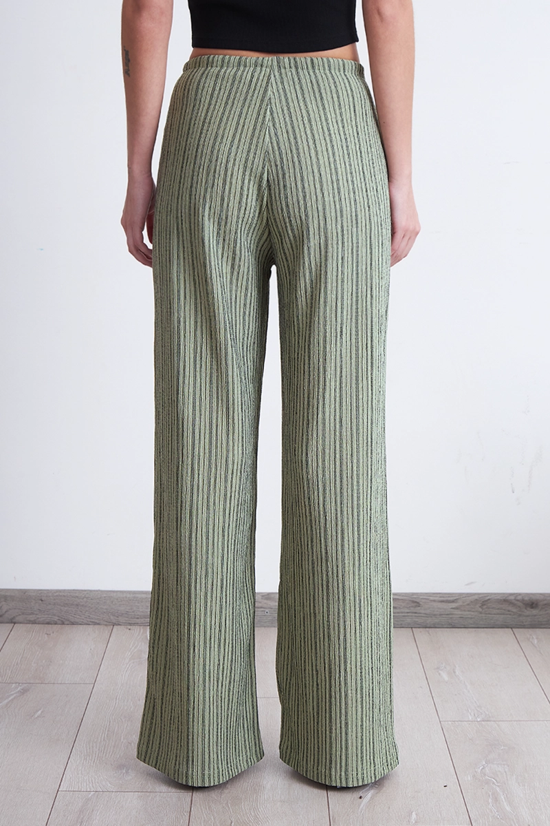 PANTALON TIPO CREPE RAYAS OLIVA MUJER NICOPOLY - 4