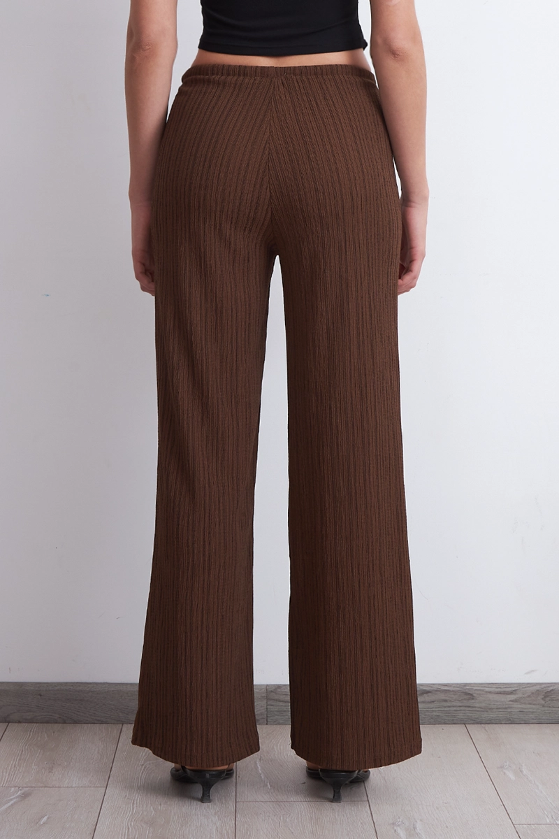 PANTALON TIPO CREPE RAYAS CAFE MUJER NICOPOLY - 4