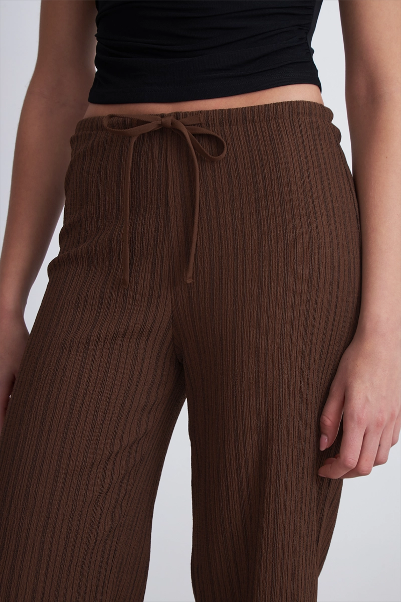 PANTALON TIPO CREPE RAYAS CAFE MUJER NICOPOLY - 7