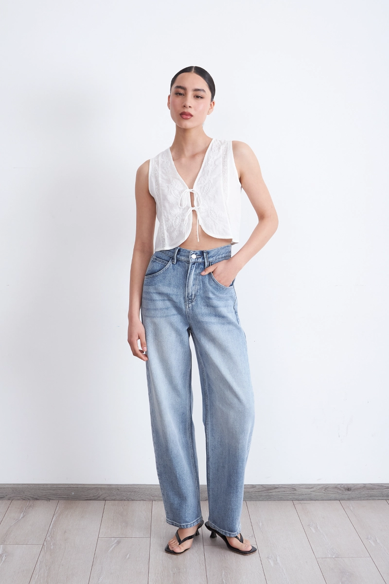 BLUSA BORDADO LAZOS BLANCO MUJER NICOPOLY - 2
