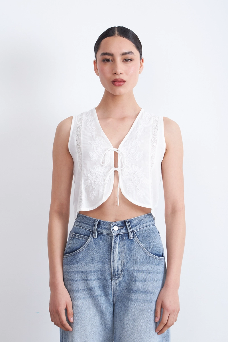 BLUSA BORDADO LAZOS BLANCO MUJER NICOPOLY - 5