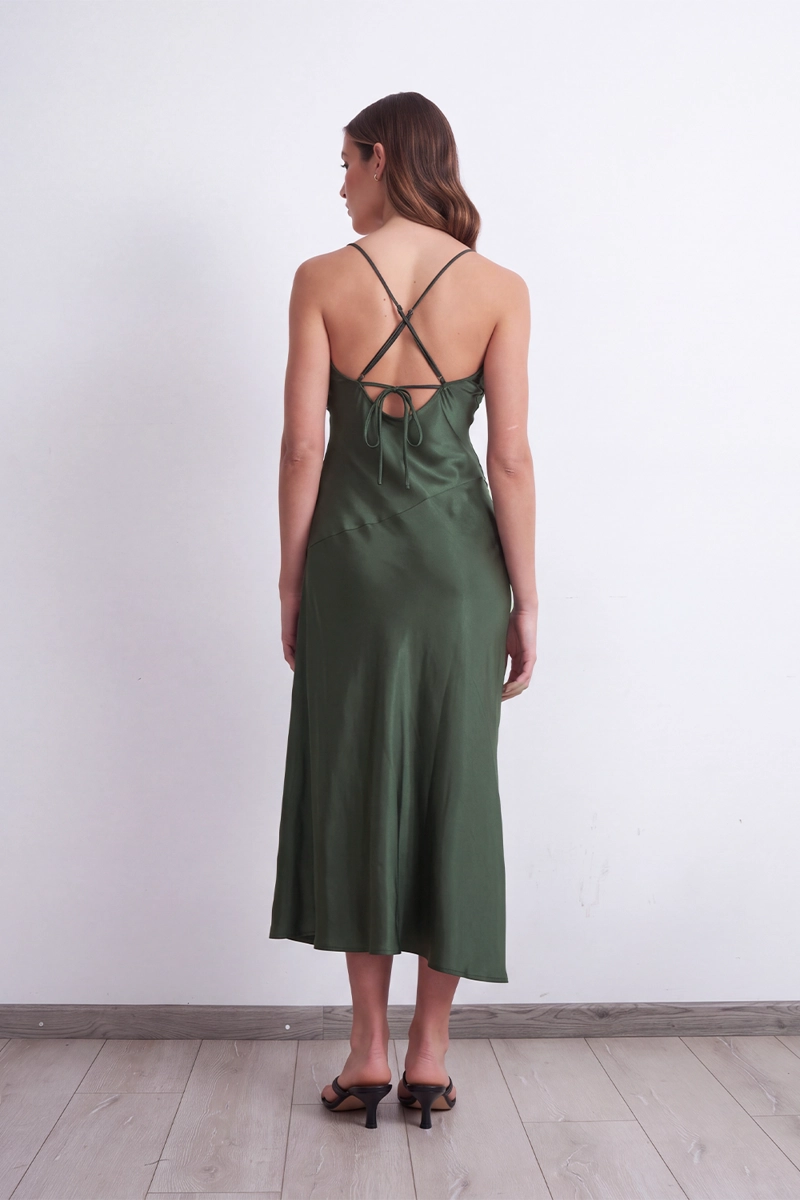 VESTIDO MIDI SATINADO DRAPEADO SATIN OLIVA MUJER NICOPOLY - 4