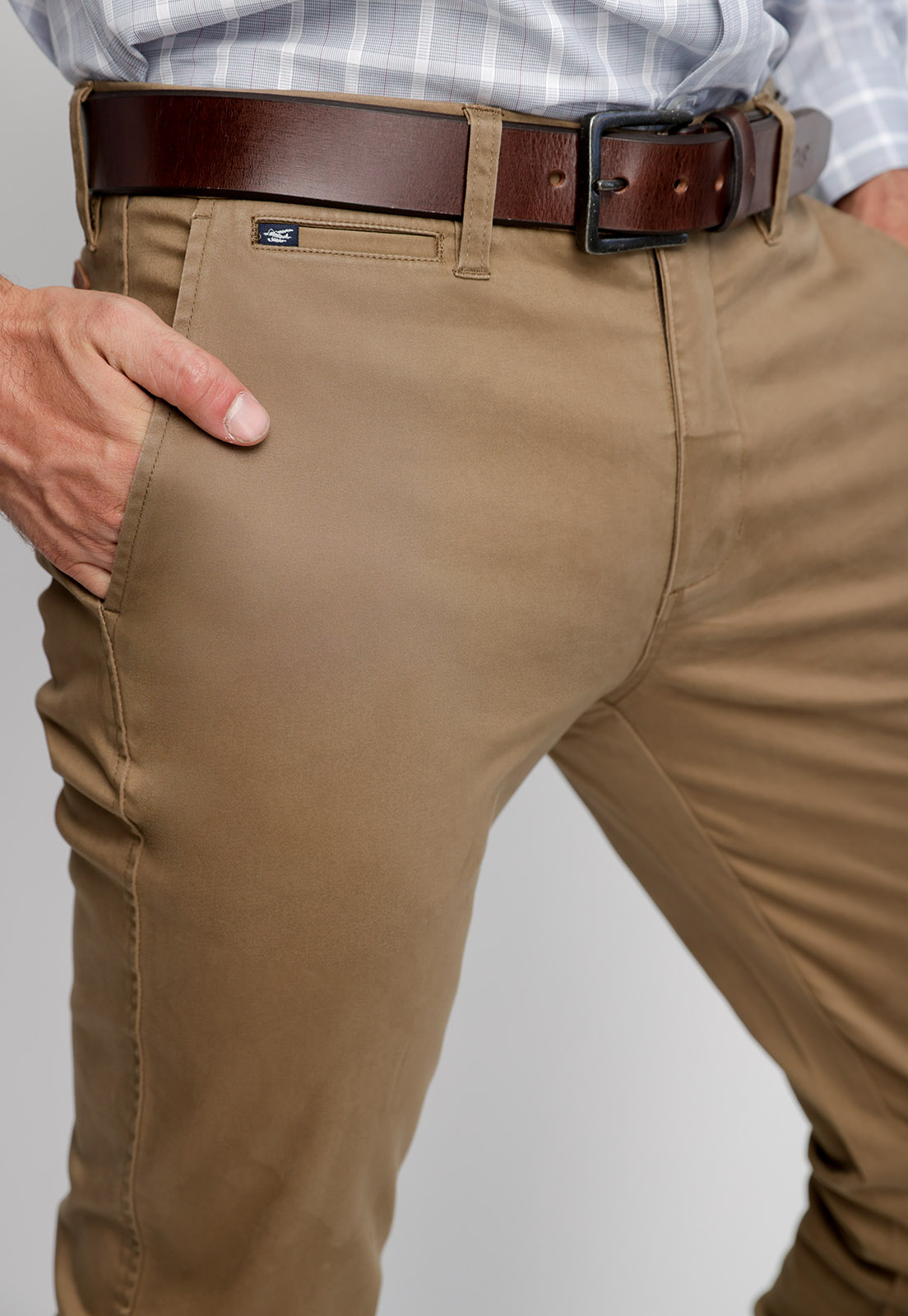 PANTALÓN TWILL SIN PLIEGUES SLIM L/33 TOASTED - 3
