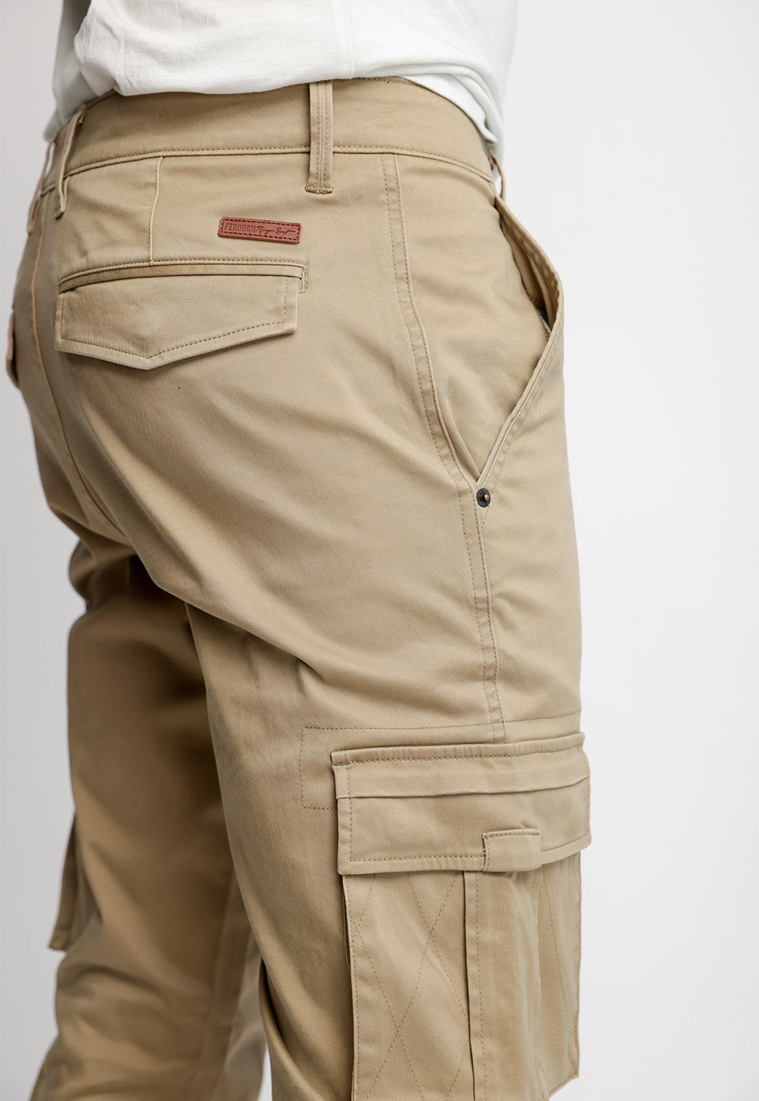 PANTALÓN CLÁSICO CARGO F BEIGE - 3