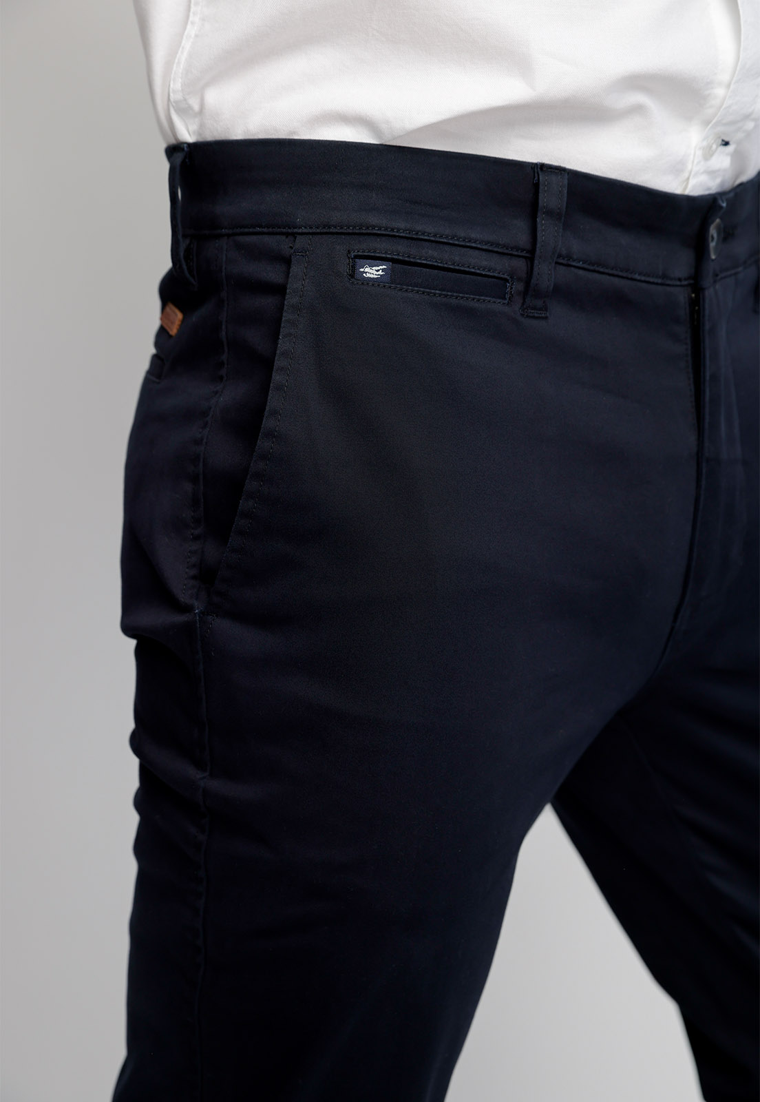 PANTALÓN TWILL SIN PLIEGUES SLIM L/31 NAVY - 3