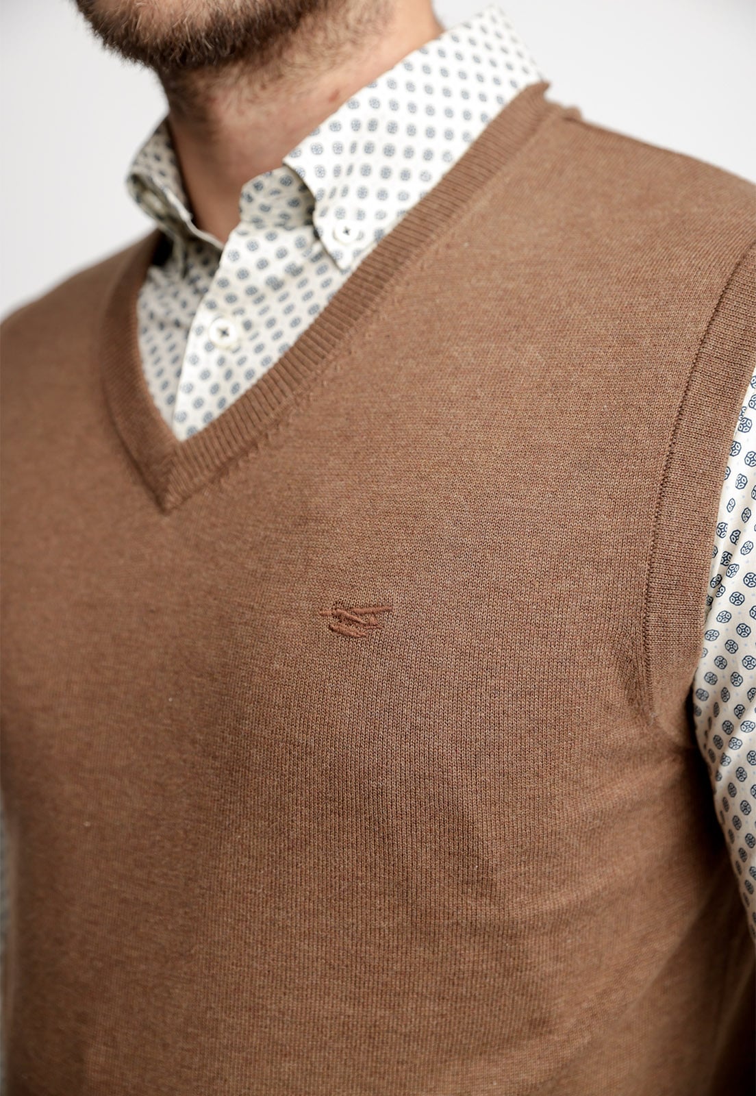 SWEATER SIN MANGAS SMART CASUAL COFFE MELANGE - 3