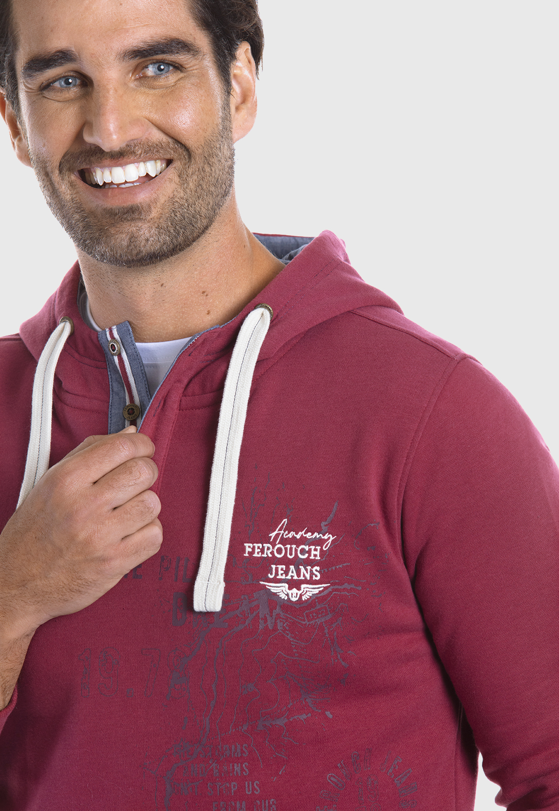 POLERÓN HOODIE WISCONSIN BURGUNDY - 4
