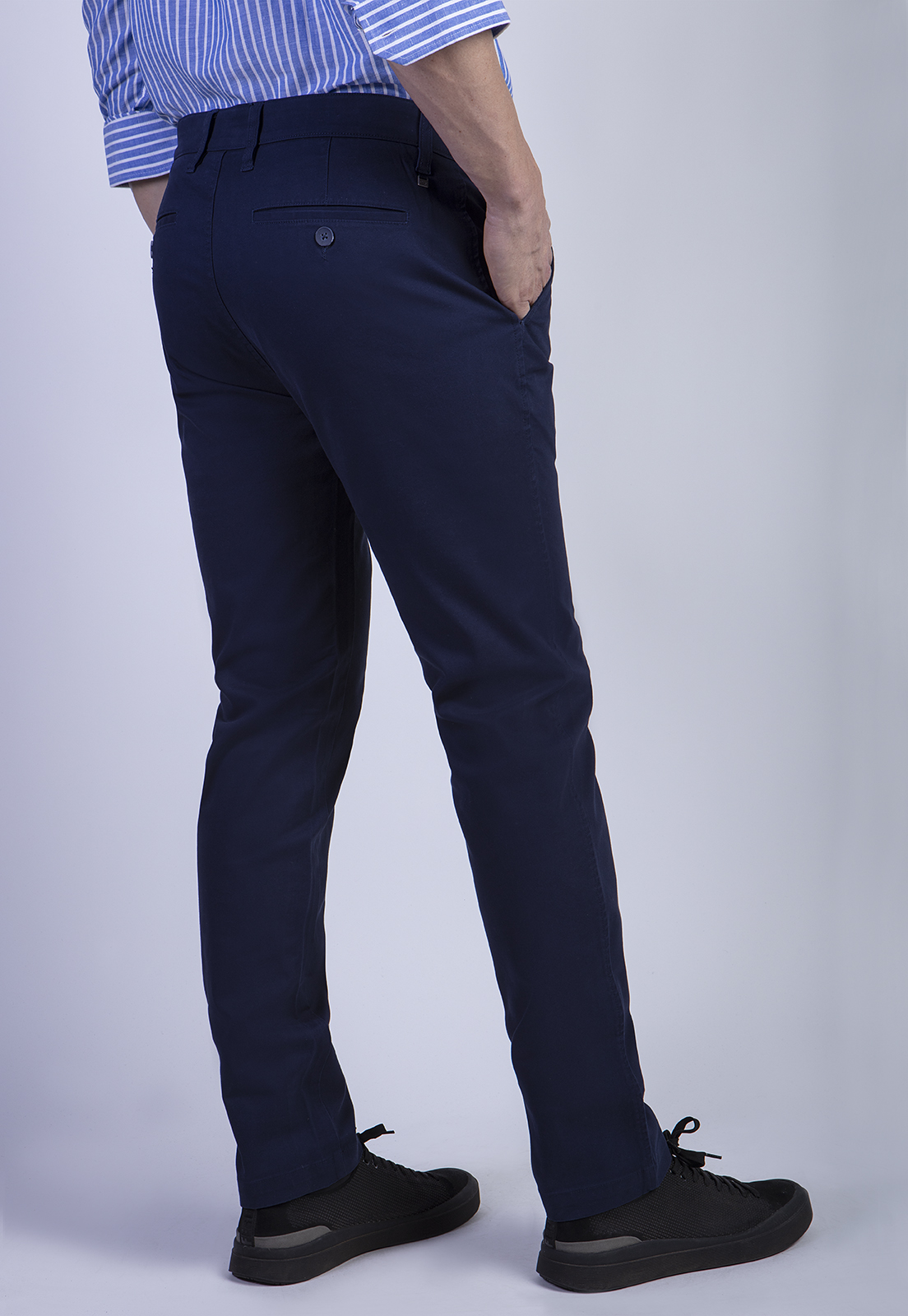PANTALÓN ALGODÓN HOMBRE FEROUCH BLUE 206002X0223 TWILL SLIM /31 DK. - 2