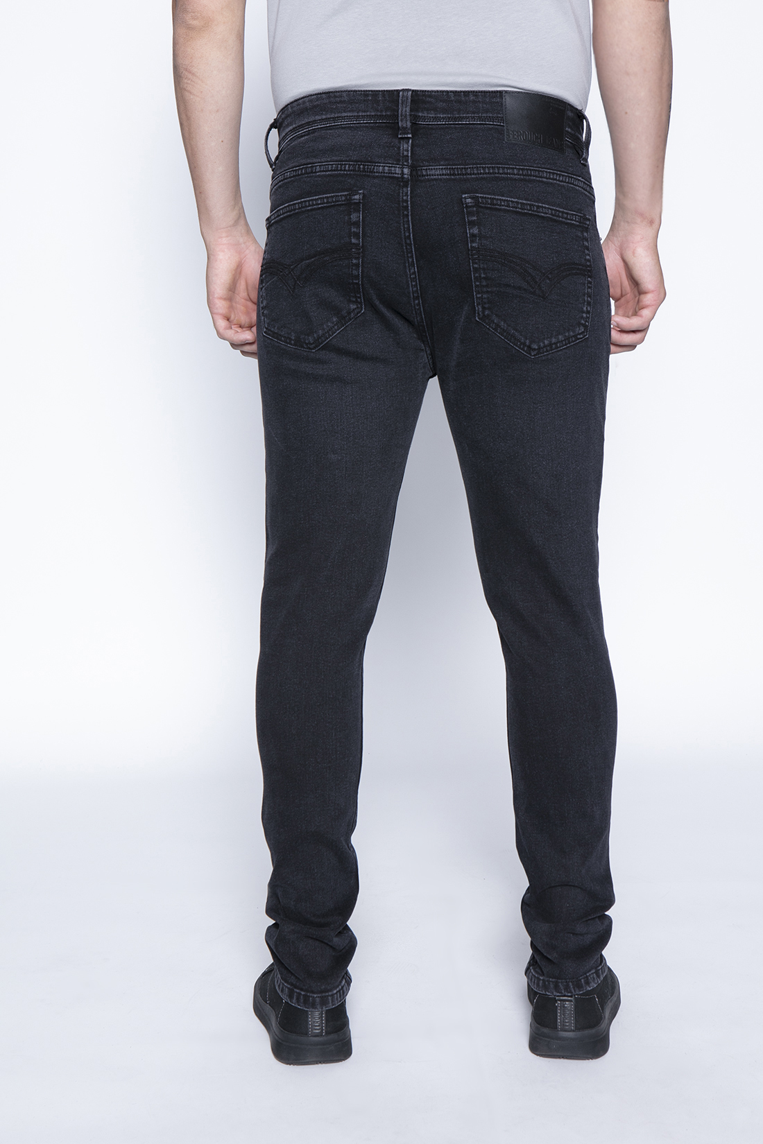 JEANS BÁSICO AUBURN FJ BLACK - 2