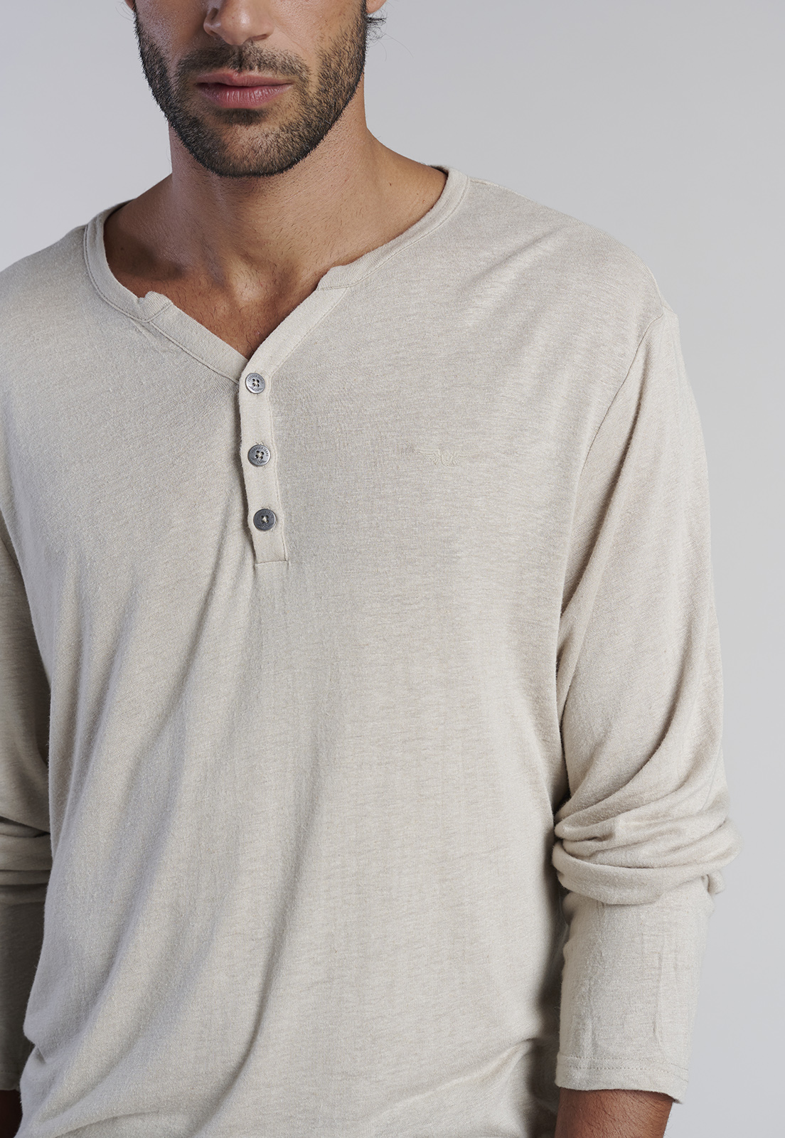 POLERA ML HENLEY NEW JERSEY SAND - 3