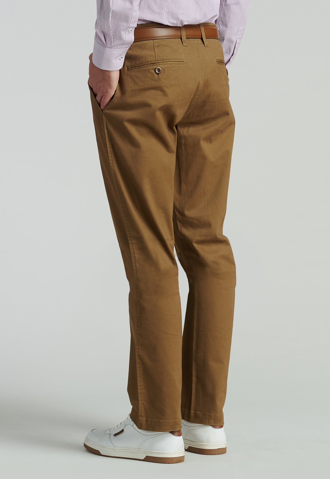 PANTALÓN ALGODÓN HOMBRE FEROUCH TWILL WITHOUT PLEATS L/33 BUSINESS CAMEL - 4