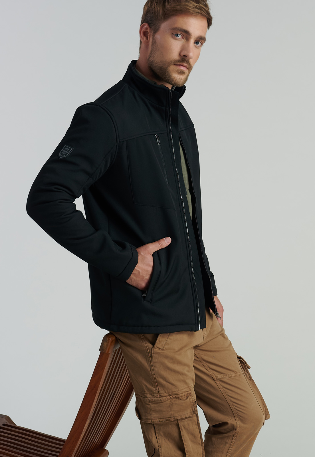 POLERÓN HOMBRE FEROUCH NEGRO PORTLAND FR BLACK - 5