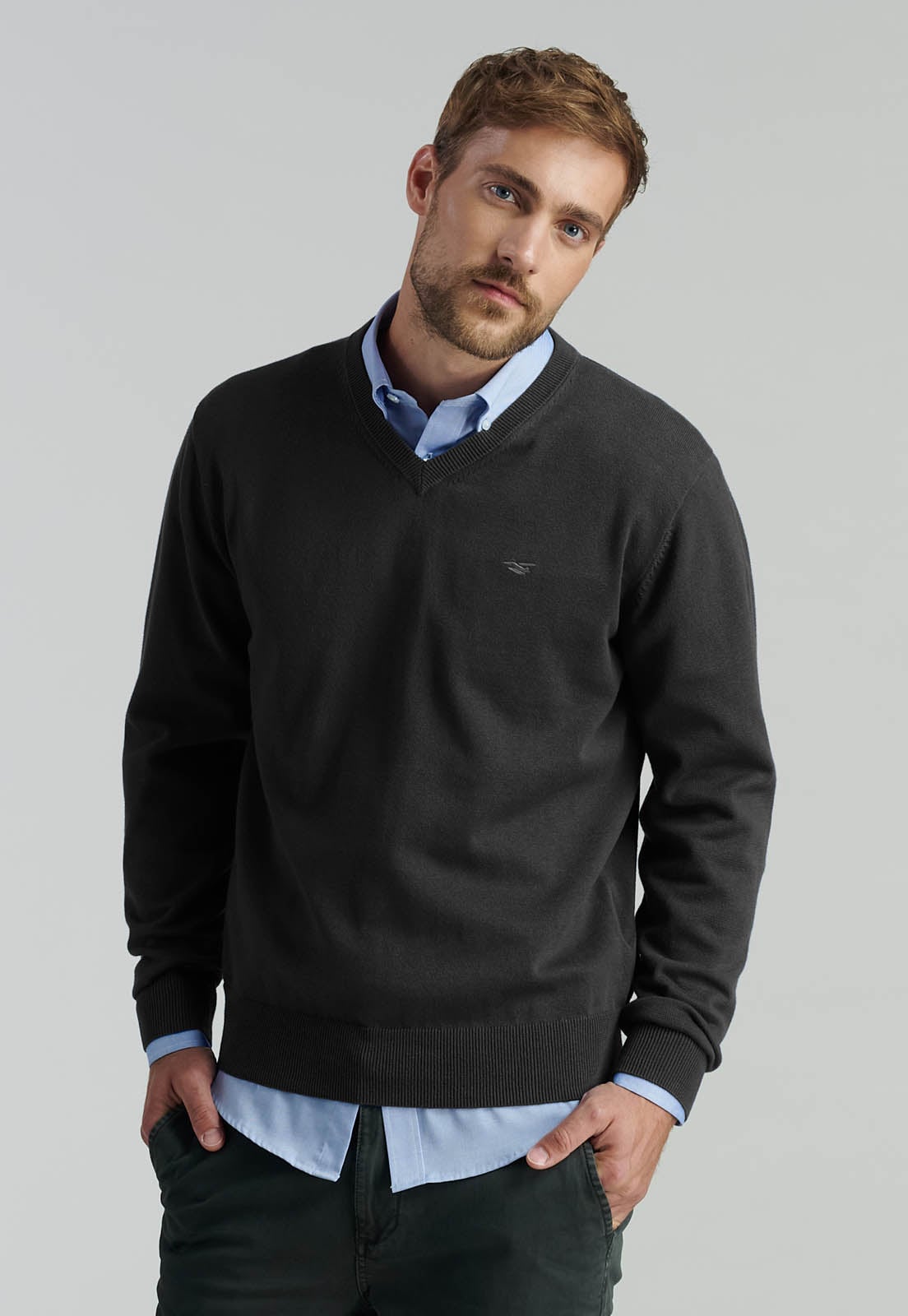 SWEATER V NECK SOLIDO F SMART CASUAL BLACK - 1
