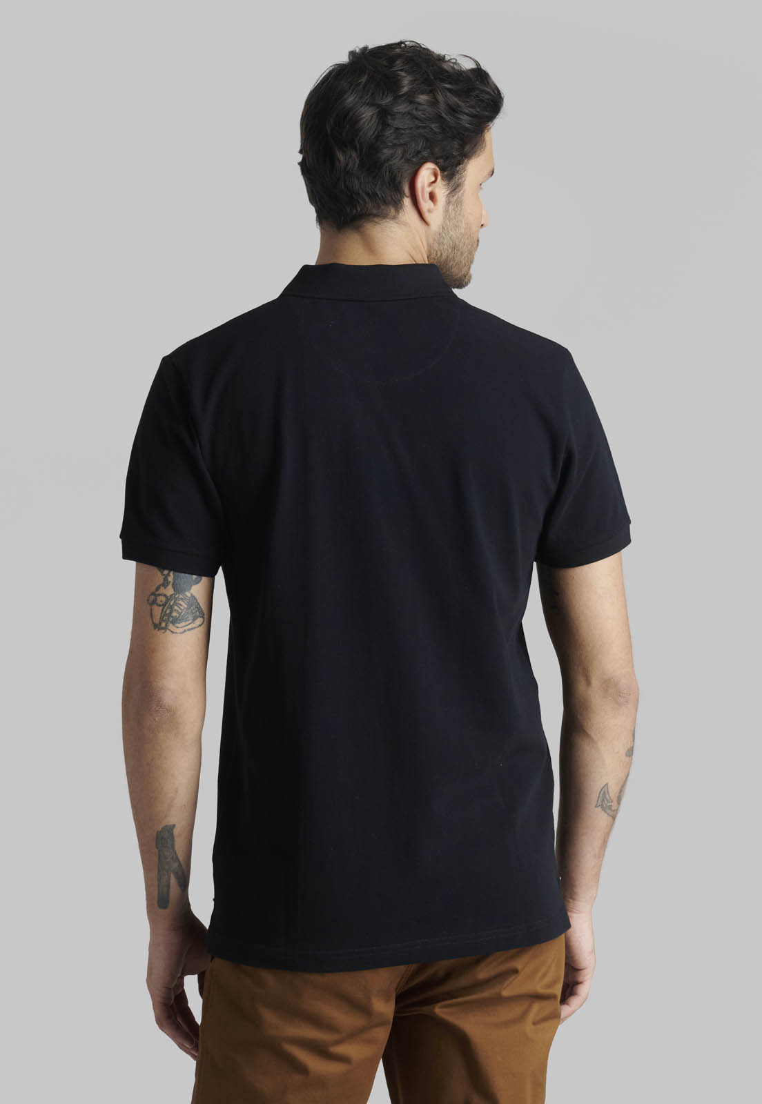 POLERA PIQUE BASICA BLACK - 4