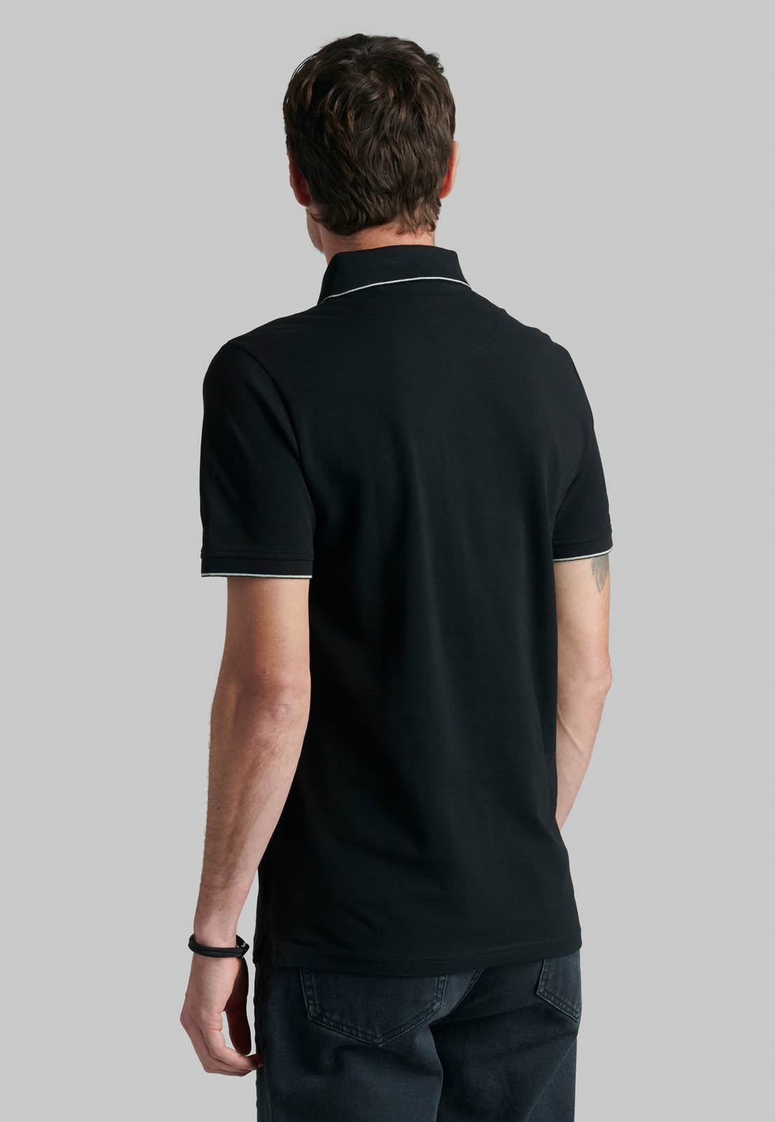 POLERA WASHINGTON BLACK - 4