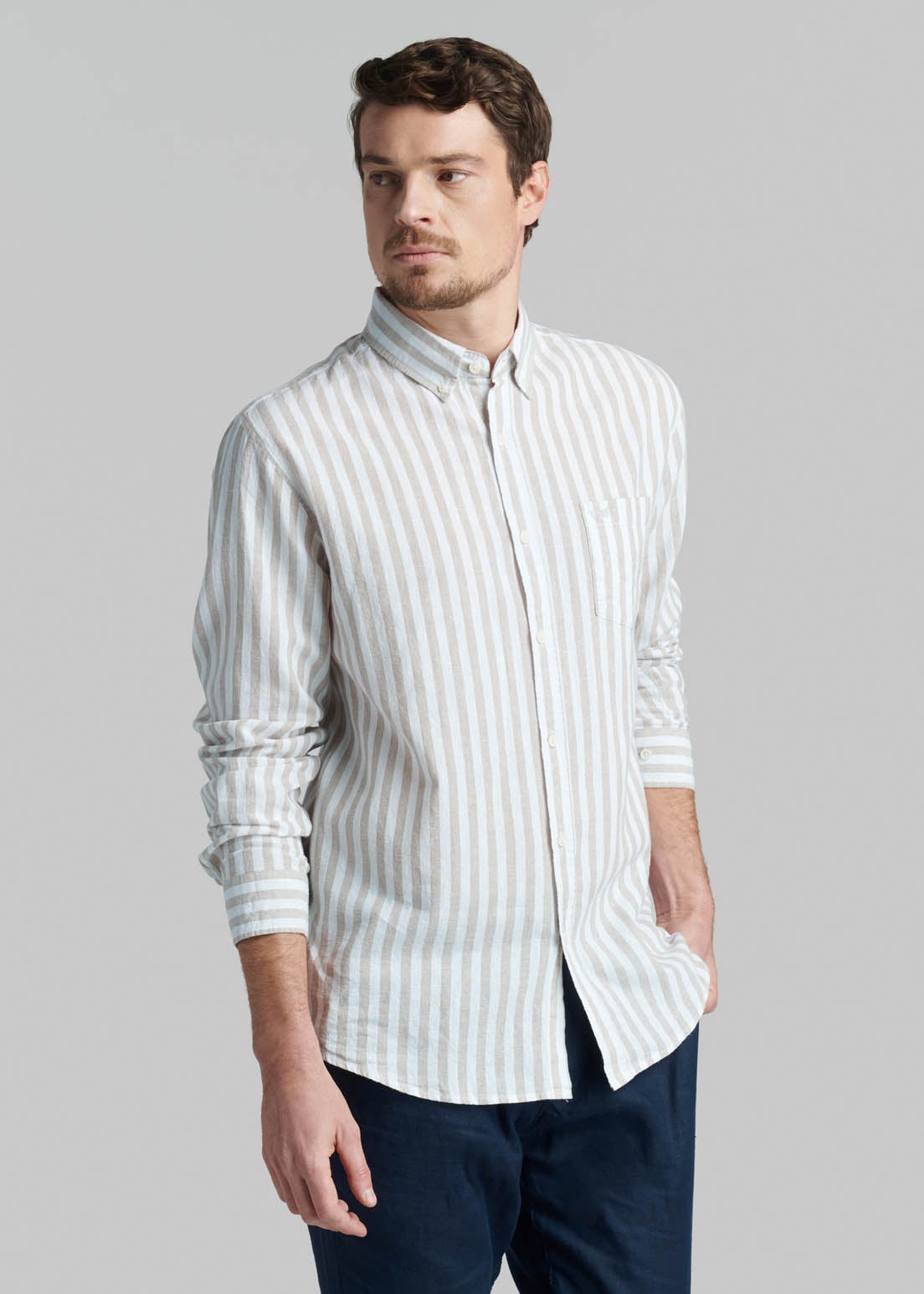 CAMISA LINO LISTADA OMAGA BEIGE - 1