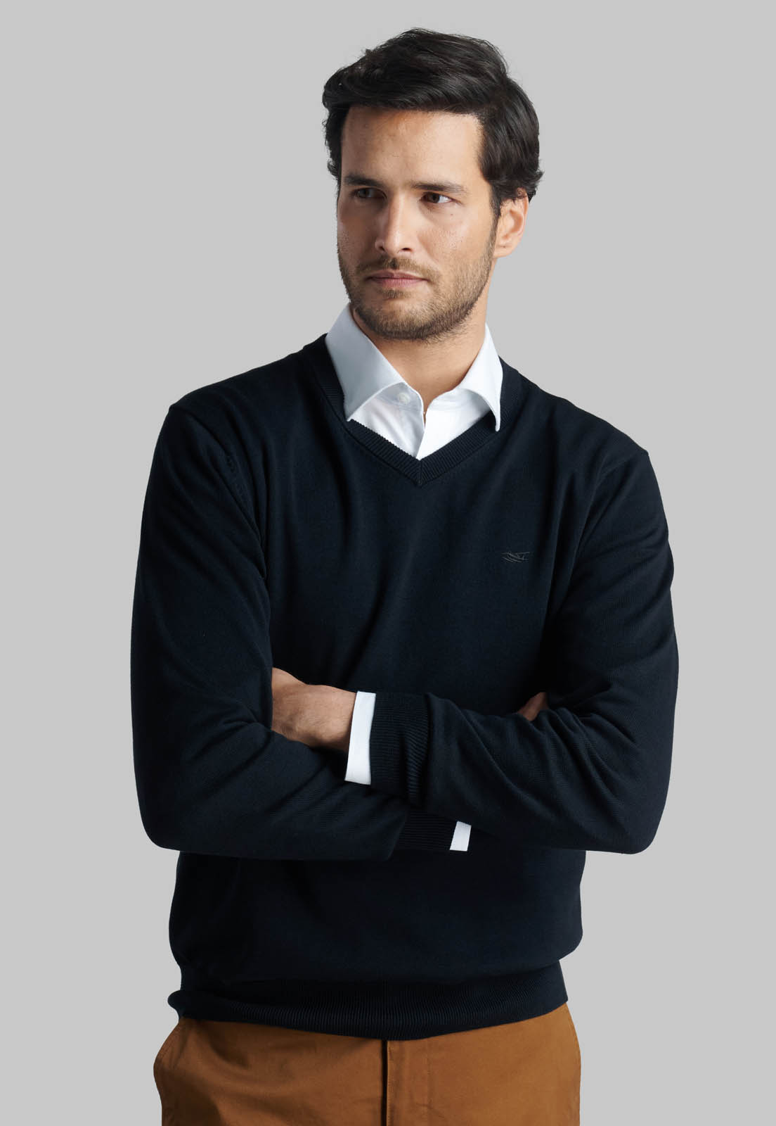 SWEATER V NECK SOLIDO BLACK - 5