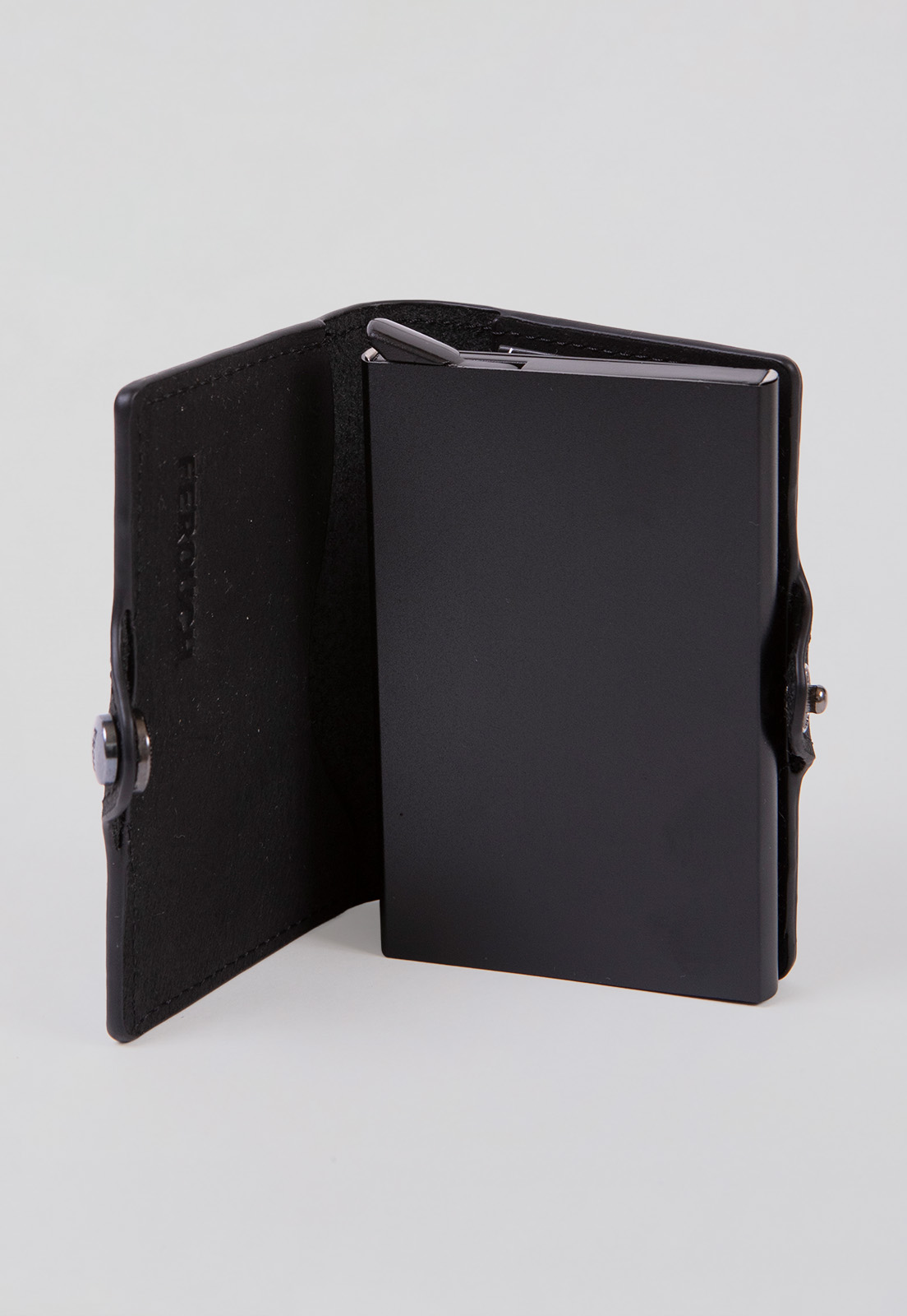 BILLETERA PORTALAND BLACK - 2