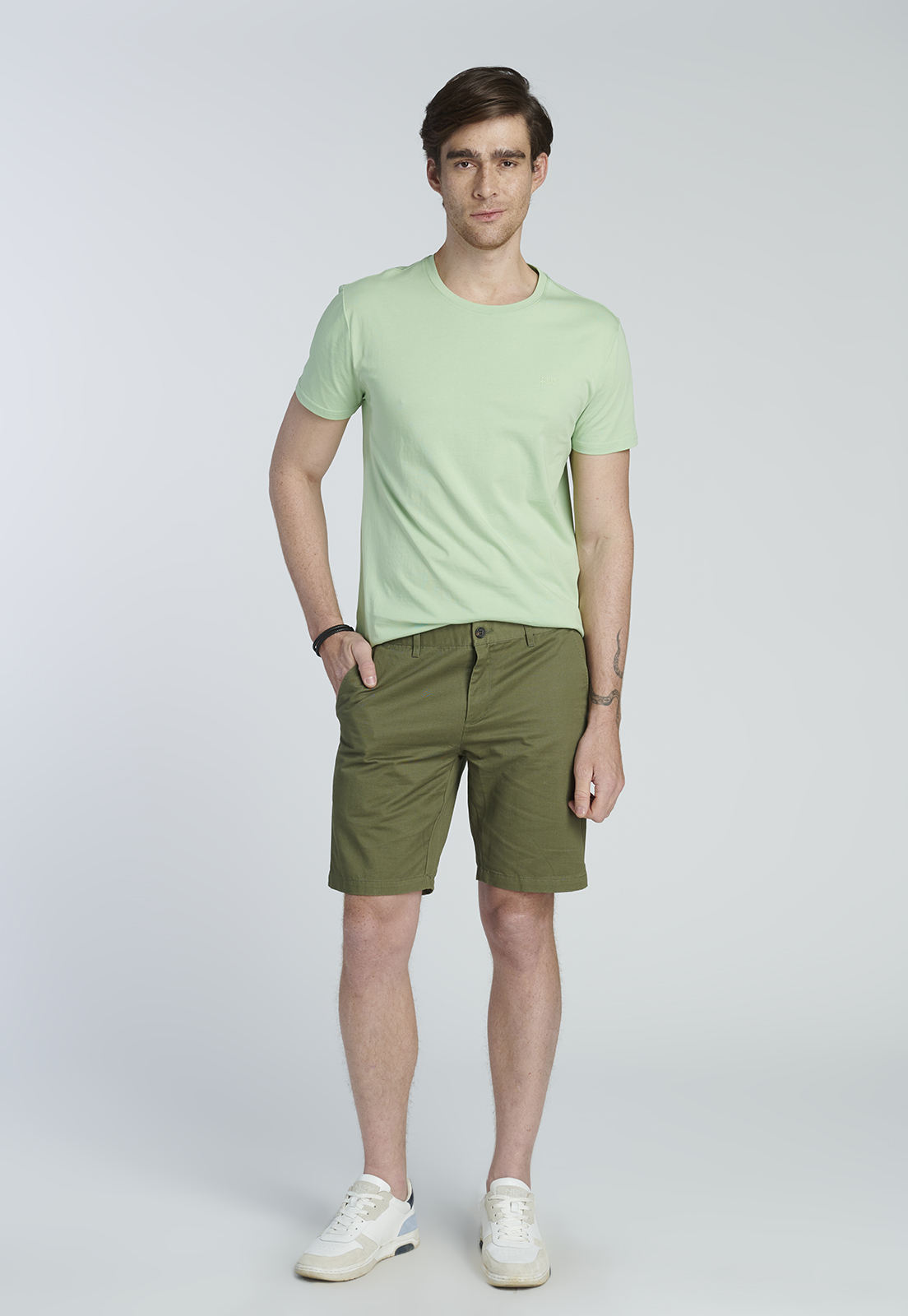 BERMUDA KHAKI VERONA NM - 2