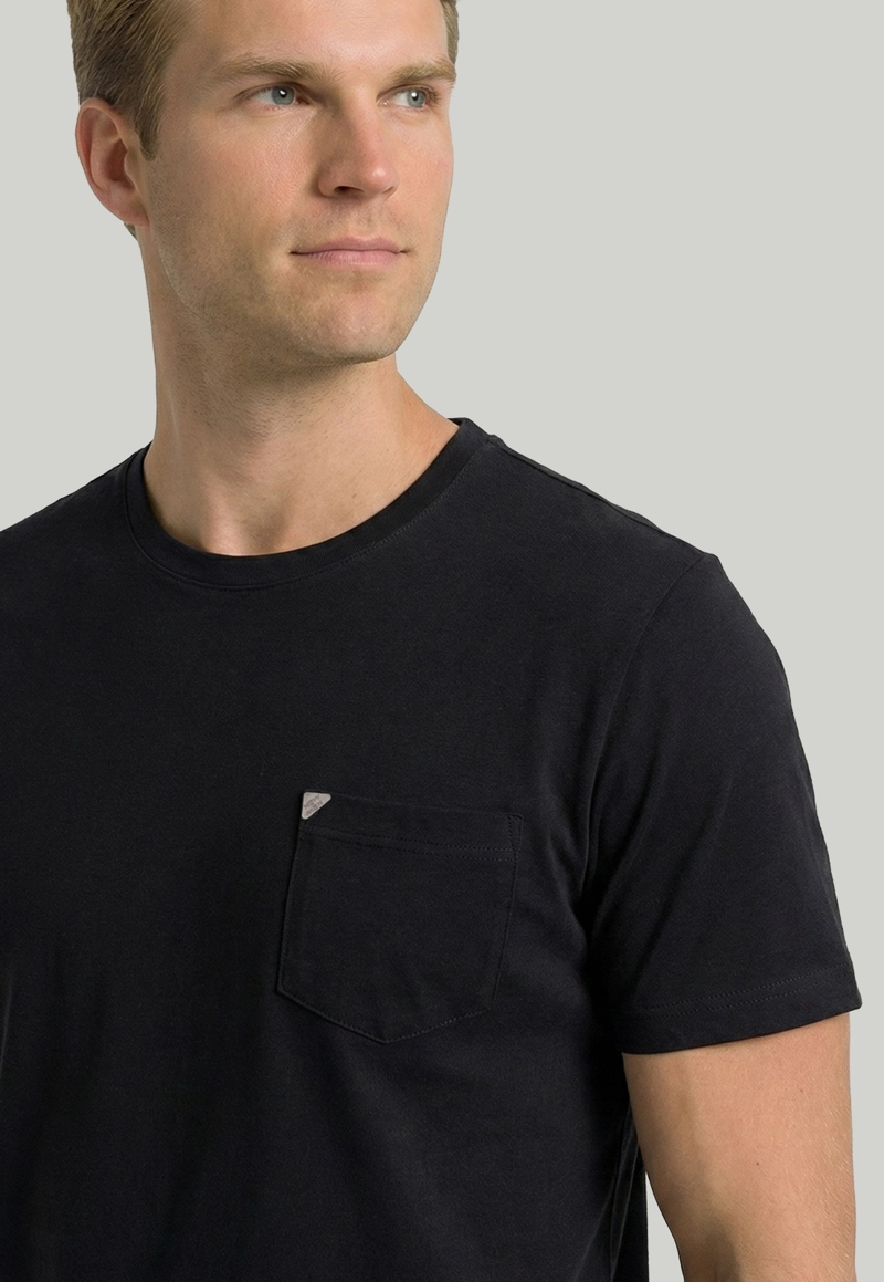 POLERA BLACK SALAMANCA - 3